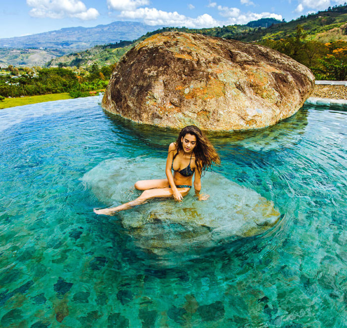 Se détendre dans des eaux thermales | © Hacienda Orosi