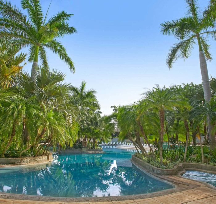 L'une des 4 piscines du resort | © Tamarindo Diria Beach Resort