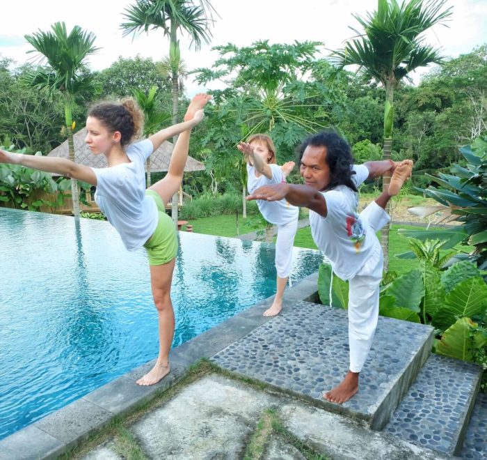 Séances de yoga... | © Taman Sari