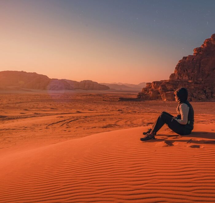 Le soleil se lève au Wadi Rum